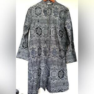 Chico's Sz 1 Black & Gray Embellished Paisley Tunic Duster Luxury Artsy Baroque